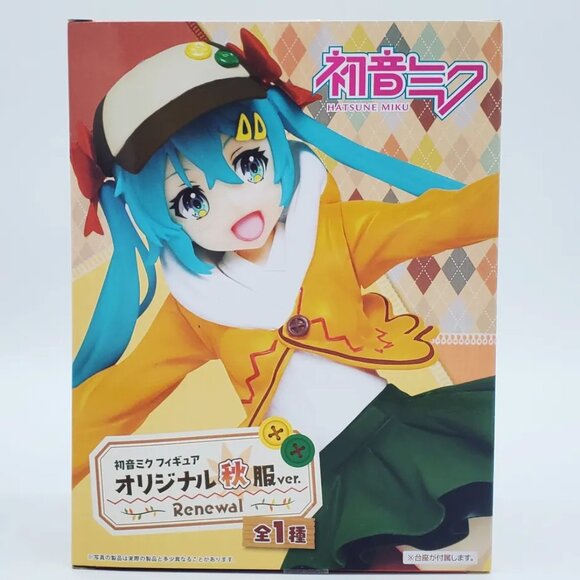 Hatsune Miku Renewal Fall Uniform Figure - Picture 2 of 4